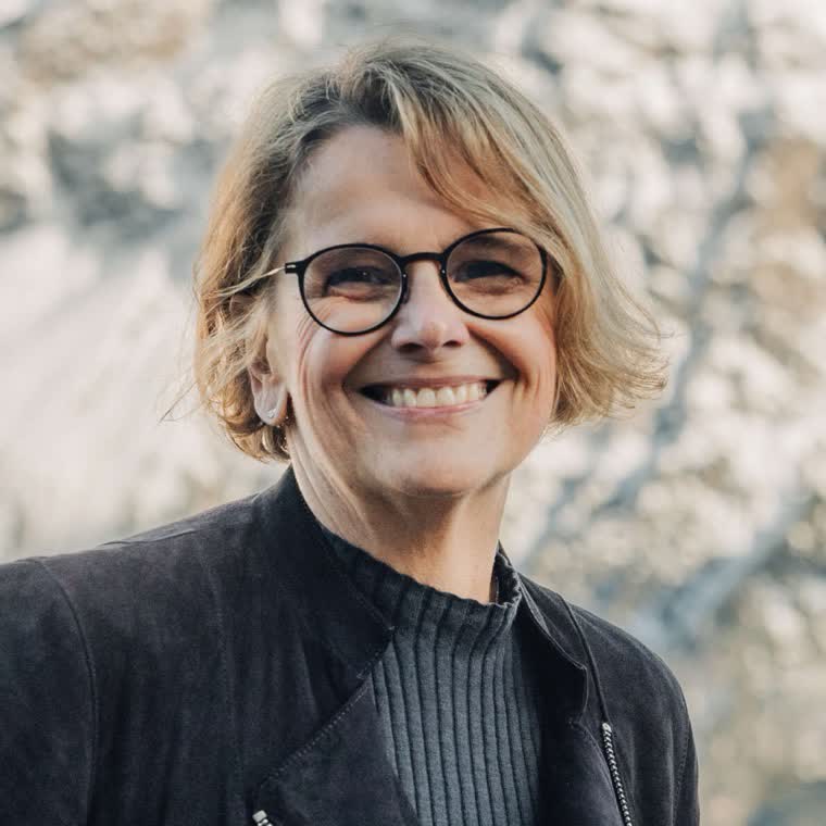 Meike B. Kirchner